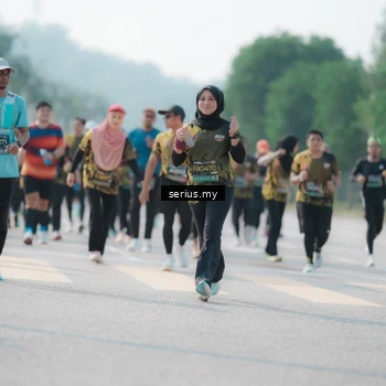 Runner Photo 6433289
