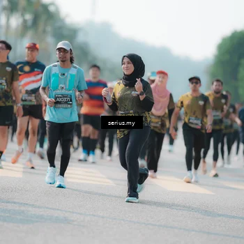 Runner Photo 6433307