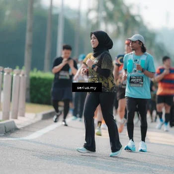 Runner Photo 6433318