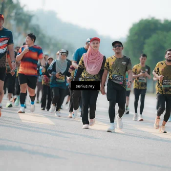Runner Photo 6433330