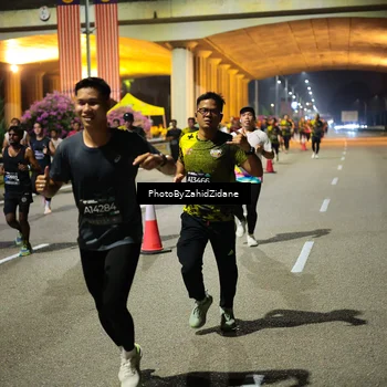 Runner Photo 6433337
