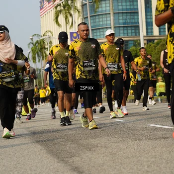 Runner Photo 6433344