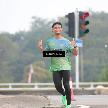 Runner Photo 6433347