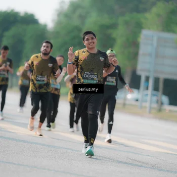 Runner Photo 6433353