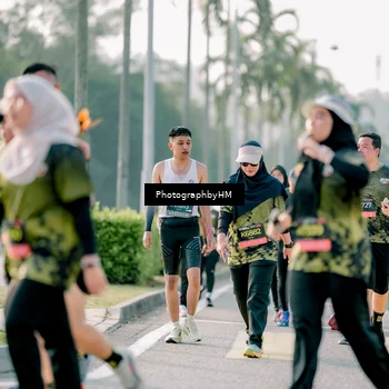 Runner Photo 6433359