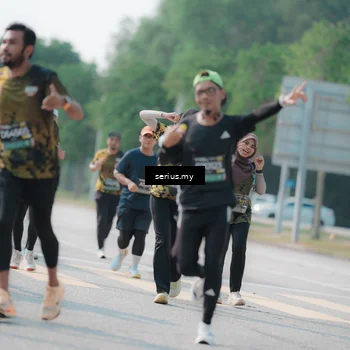Runner Photo 6433369