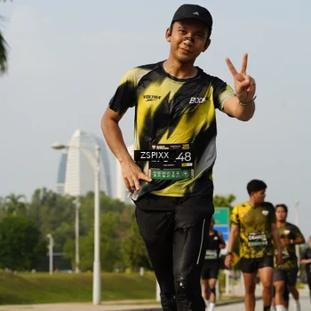 Runner Photo 6433381