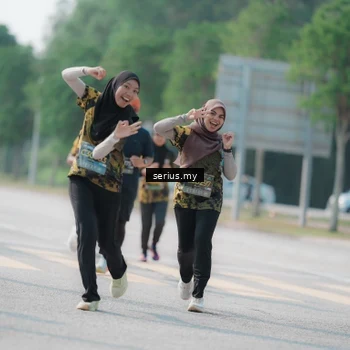 Runner Photo 6433392
