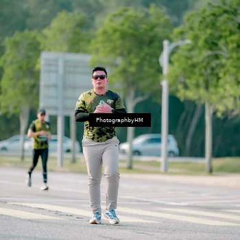Runner Photo 6433402