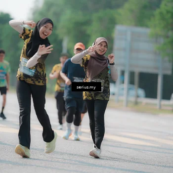 Runner Photo 6433405
