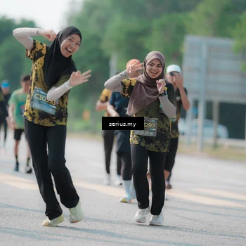 Runner Photo 6433415