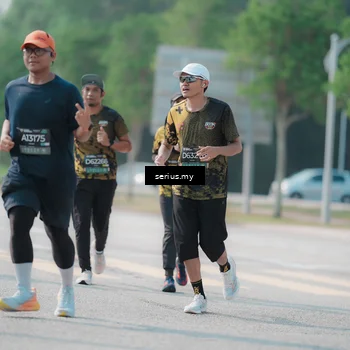 Runner Photo 6433434