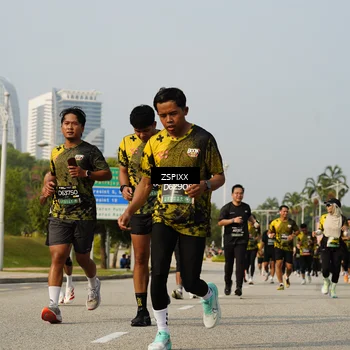 Runner Photo 6433457