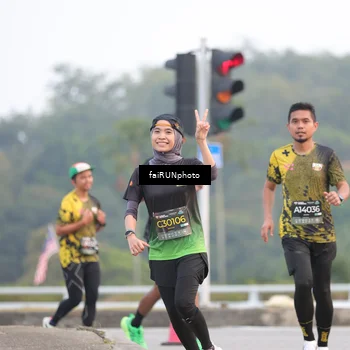 Runner Photo 6433490