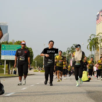 Runner Photo 6433491