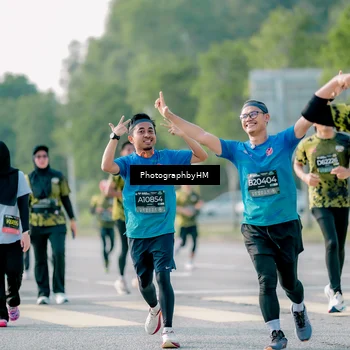 Runner Photo 6433501