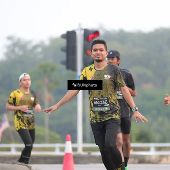 Runner Photo 6433508