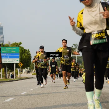 Runner Photo 6433533