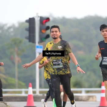 Runner Photo 6433543