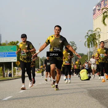 Runner Photo 6433566