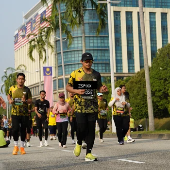Runner Photo 6433580
