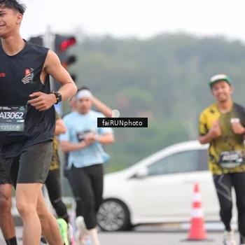 Runner Photo 6433586
