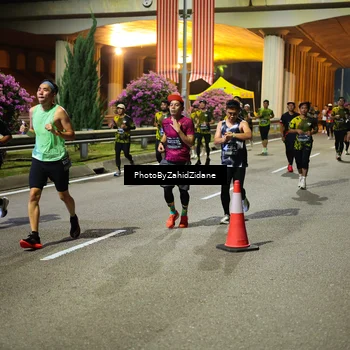 Runner Photo 6433588