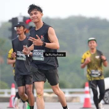Runner Photo 6433595