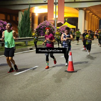 Runner Photo 6433602