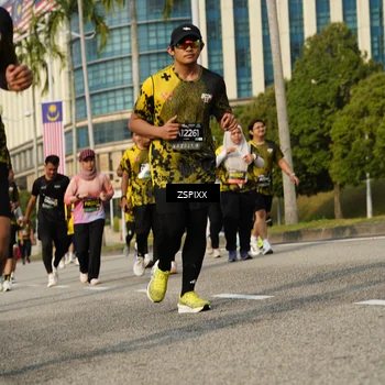 Runner Photo 6433617