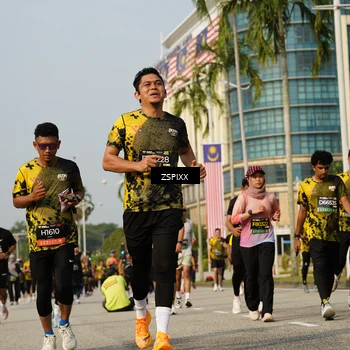 Runner Photo 6433625