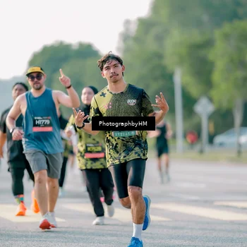 Runner Photo 6433626
