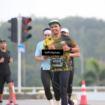 Runner Photo 6433631