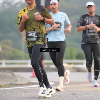 Runner Photo 6433646