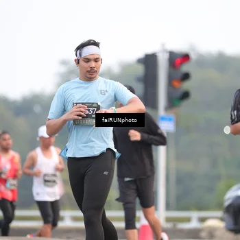 Runner Photo 6433666