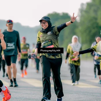 Runner Photo 6433690