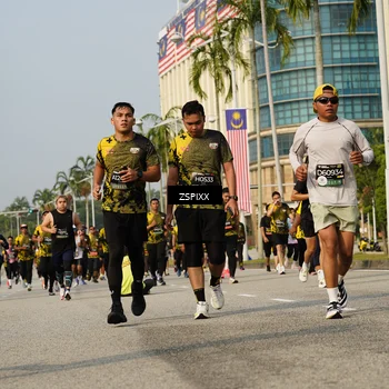 Runner Photo 6433696
