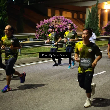 Runner Photo 6433720