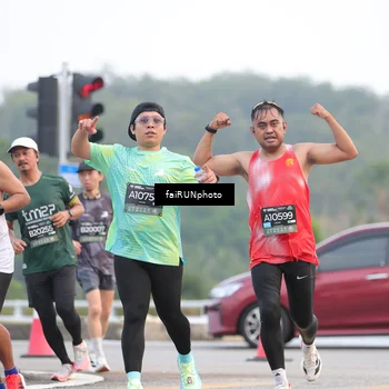 Runner Photo 6433800