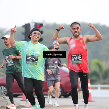 Runner Photo 6433838
