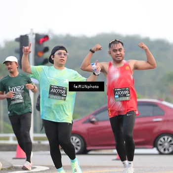Runner Photo 6433839