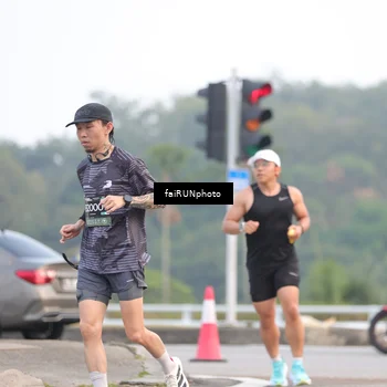 Runner Photo 6433909