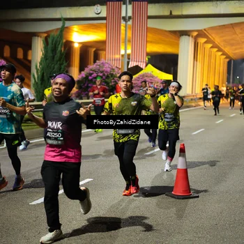 Runner Photo 6433961