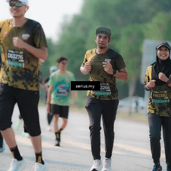 Runner Photo 6433971