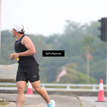 Runner Photo 6433980
