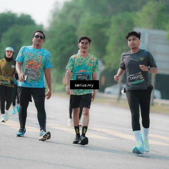 Runner Photo 6434000
