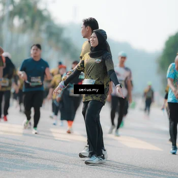 Runner Photo 6434006