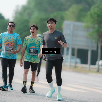 Runner Photo 6434009