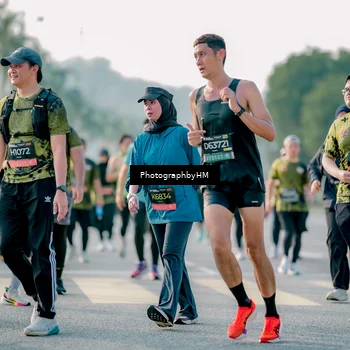 Runner Photo 6434069