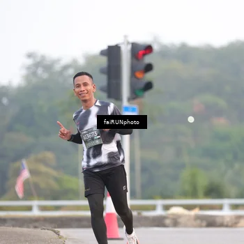 Runner Photo 6434086